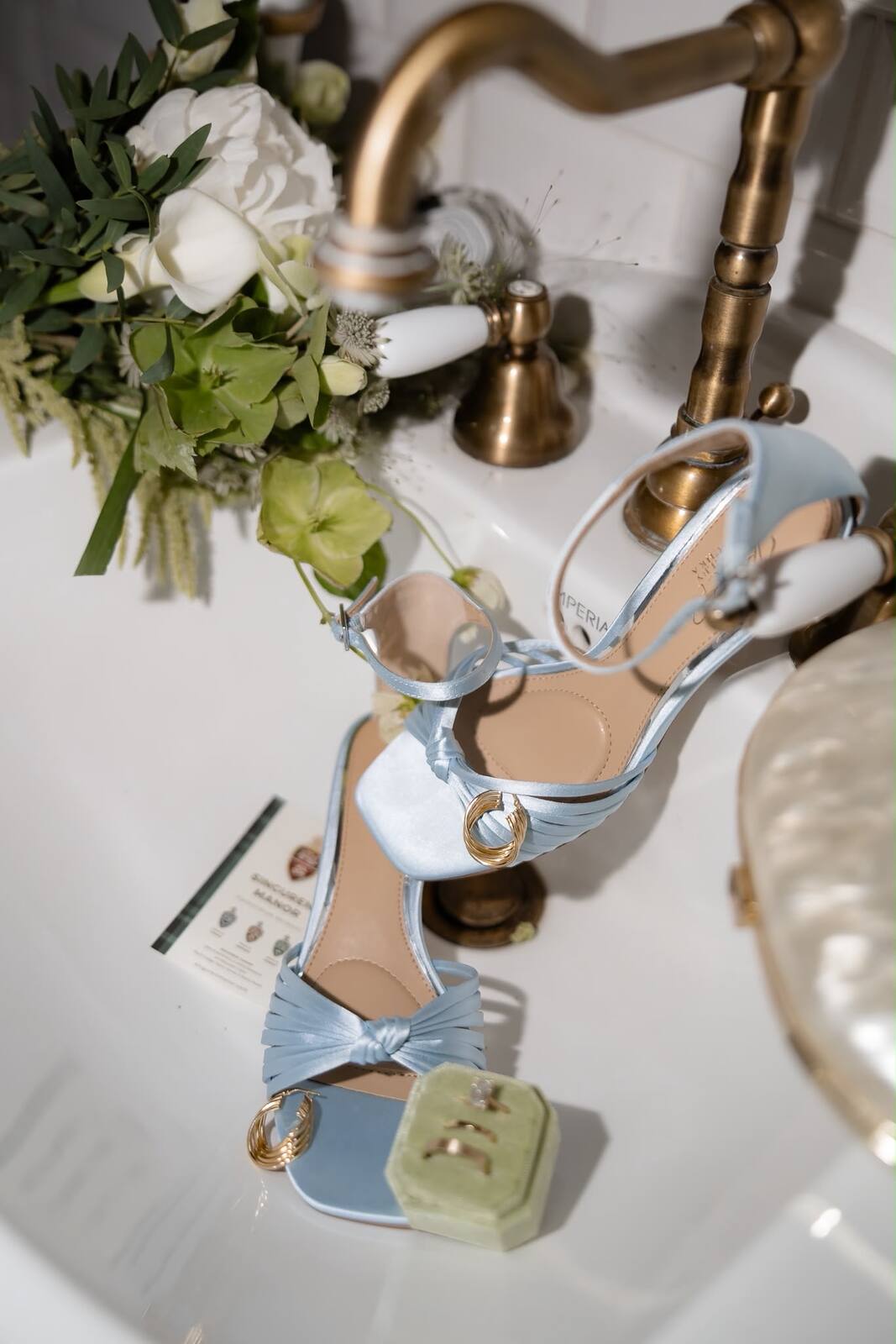 Bridal shoes, bouquet and jewellery styled together